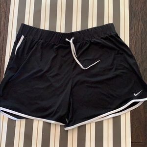 NIKE Shorts (sz XL)